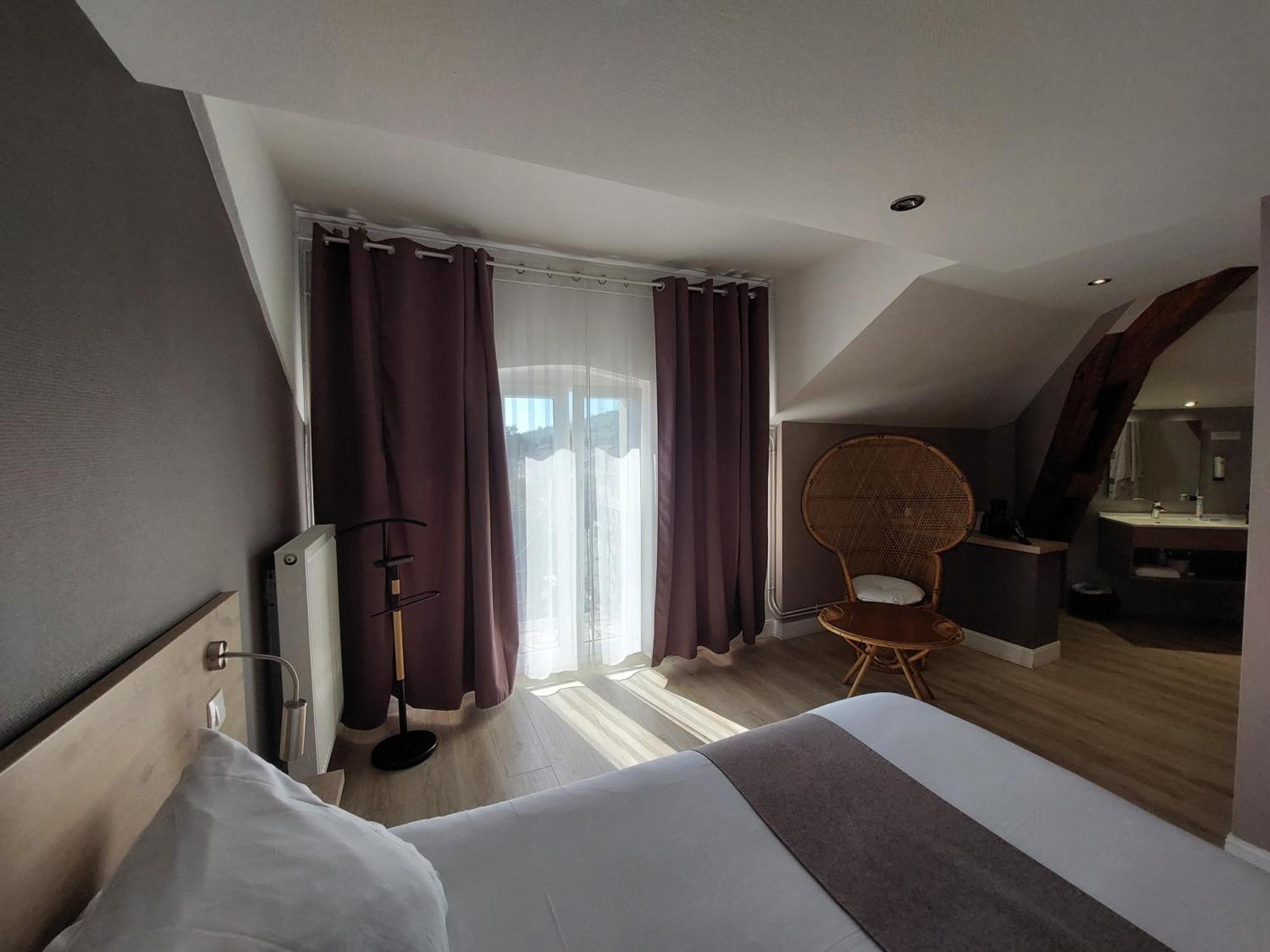 Logis Auberge Des Voyageurs Vandieres  Exteriér fotografie